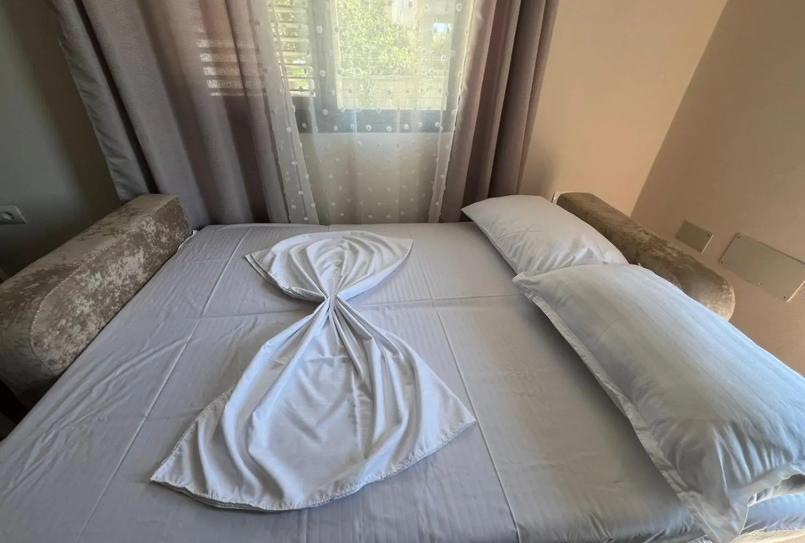 Sarvi Apartments Dıraç 0*,  Arnavutluk