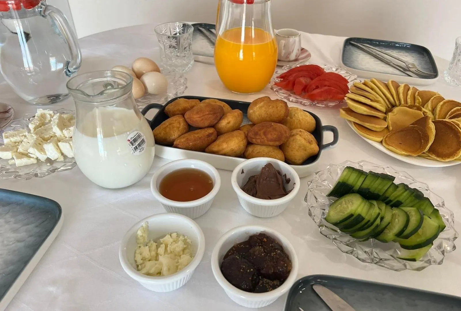 Sarvi Apartments Dıraç