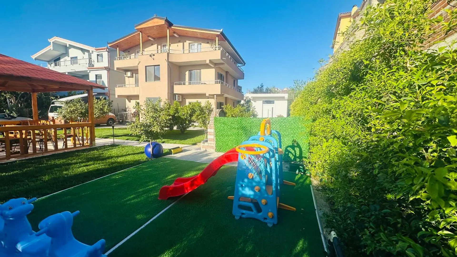 Sarvi Apartments Dıraç 0*,  Arnavutluk