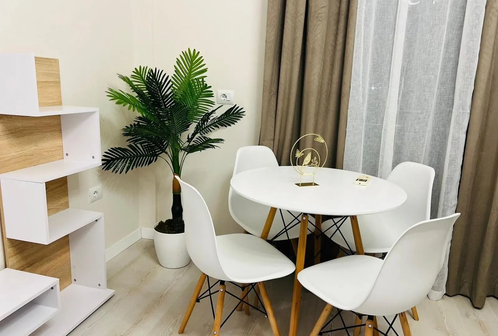 Sarvi Apartments Дуррес