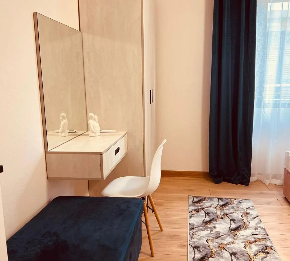 Sarvi Apartments Дуррес